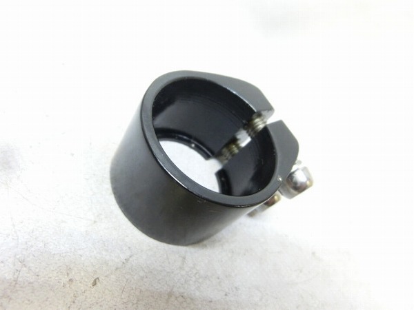 シートクランプ ブラック φ31.8mm