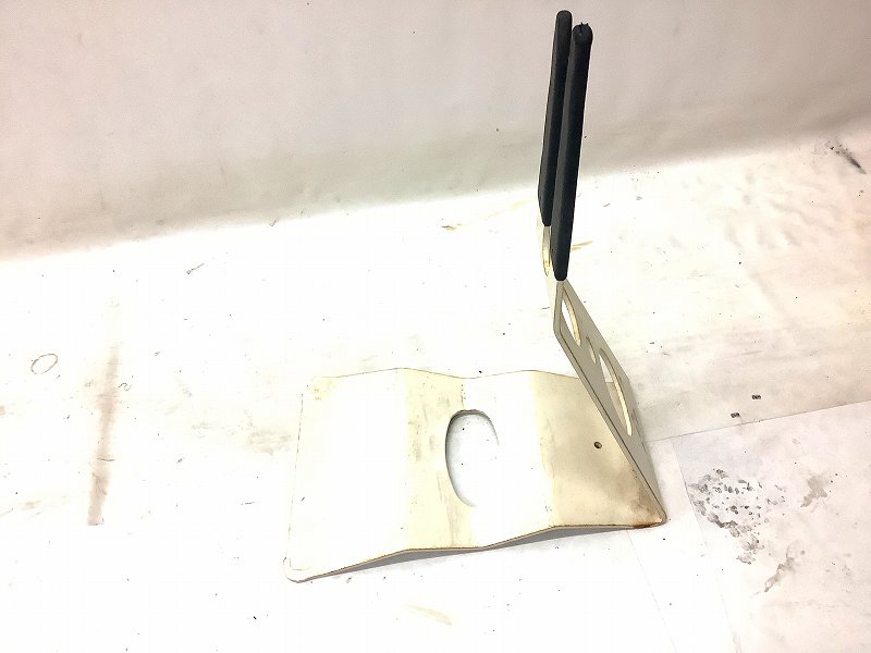 ハブ軸スタンド