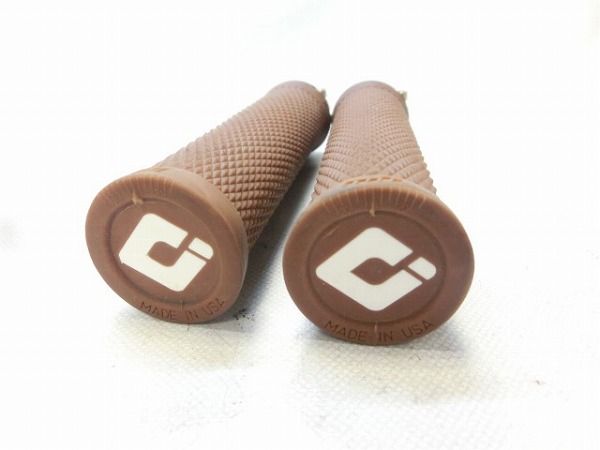 ロックオングリップ 130mm ブラウン