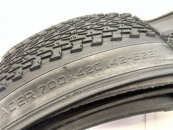 タイヤ TRACER PRO 700x42c