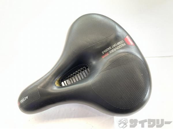 サドル ブラック スチールレール ※破れあり