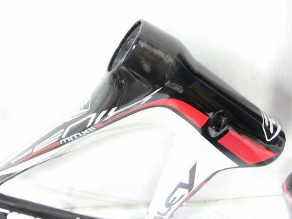FENIX CARBON