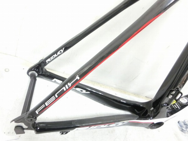 FENIX CARBON