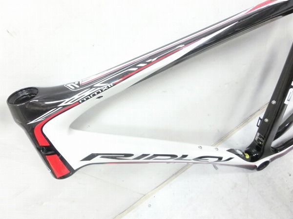 FENIX CARBON