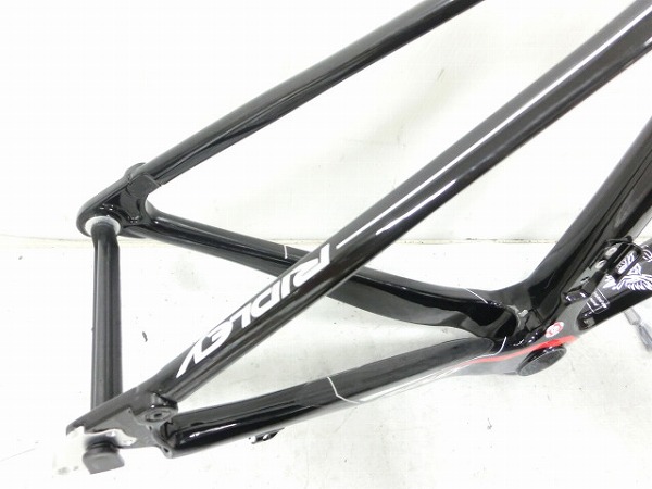 【未使用】FENIX CARBON