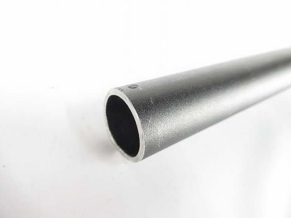 ライザーバーハンドル　C3　ブラック　31.8mm/680mm　※カット済