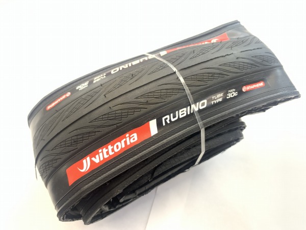 クリンチャータイヤ RUBINO 700×30C