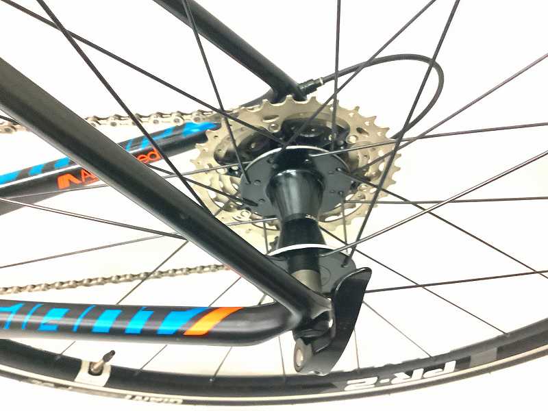 TCR ADVANCED 1 KOM