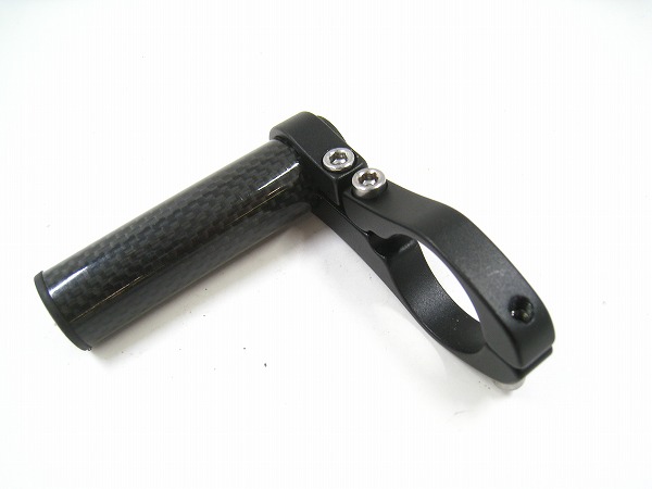 カーボンアクセサリーマウント 31.8mm