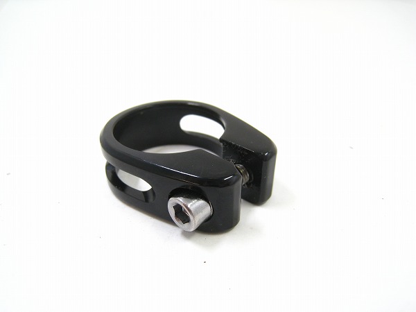 シートクランプ 28.6mm ブラック