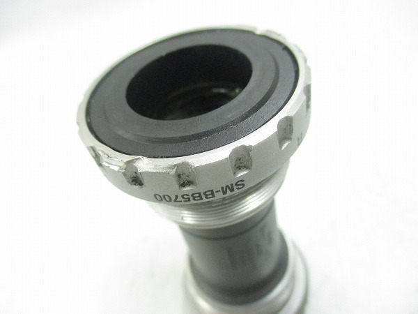 ボトムブラケット SM-BB5700 ITA 70mm