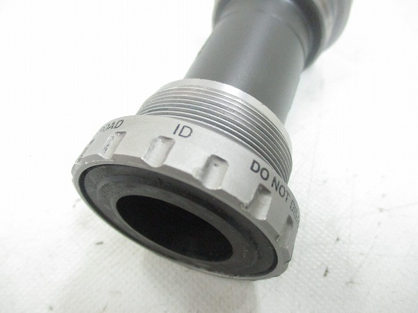 ボトムブラケット SM-BB5700 ITA 70mm