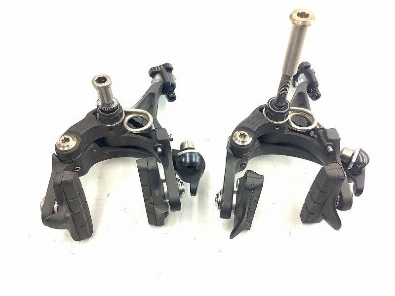 ブレーキキャリパー　DURA-ACE BR-7900　