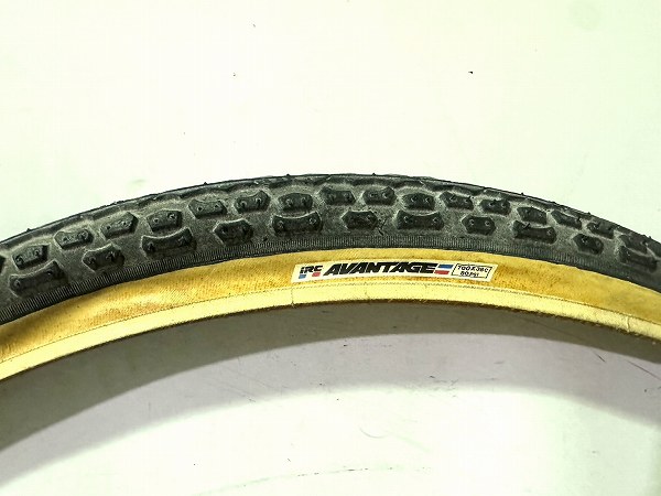 クリンチャータイヤ AVANTAGE 700×38C