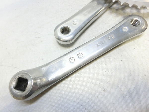 クランク　DEORE FC-MT60 175mm/46-36-28ｔ　　