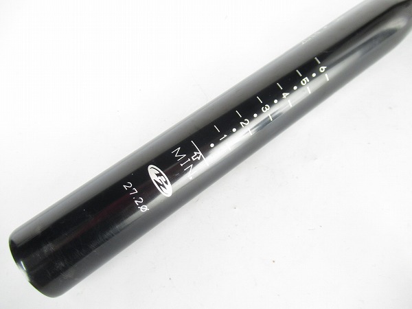 シートポスト　ブラック/シルバー　27.2mm/250mm