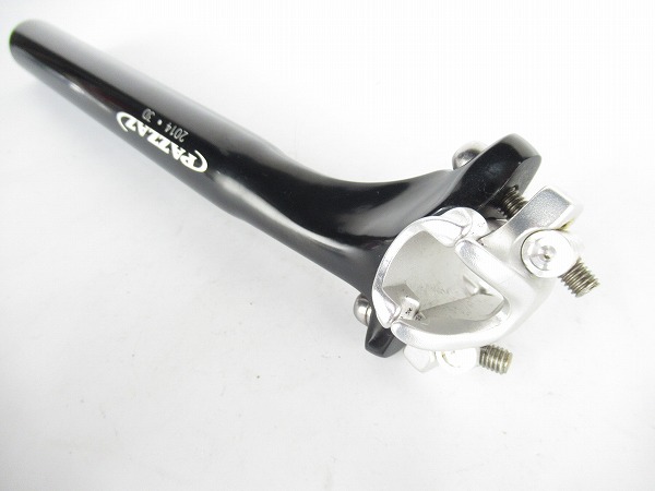 シートポスト　ブラック/シルバー　27.2mm/250mm