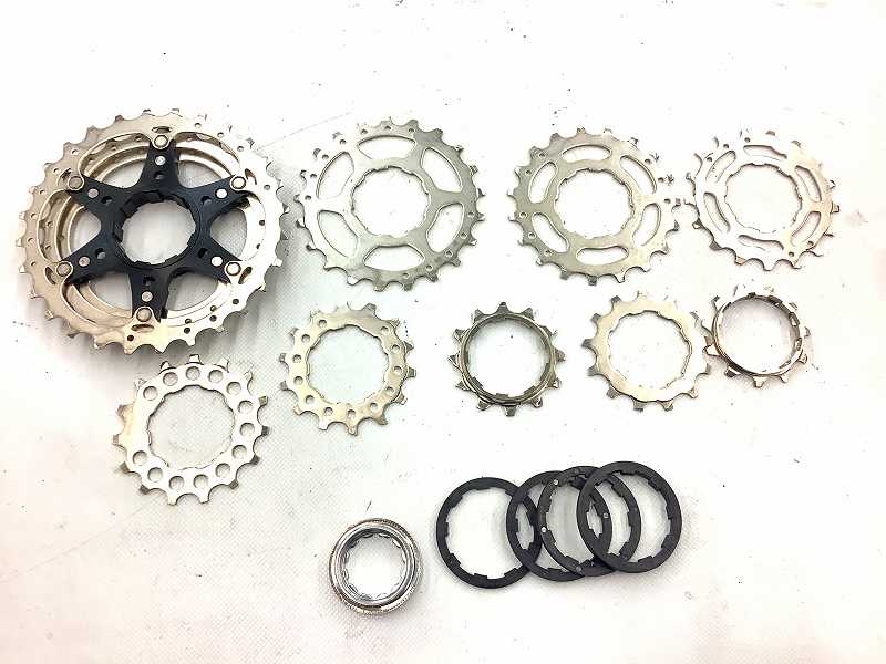 スプロケット 105 CS-R7000 11-28T 11s
