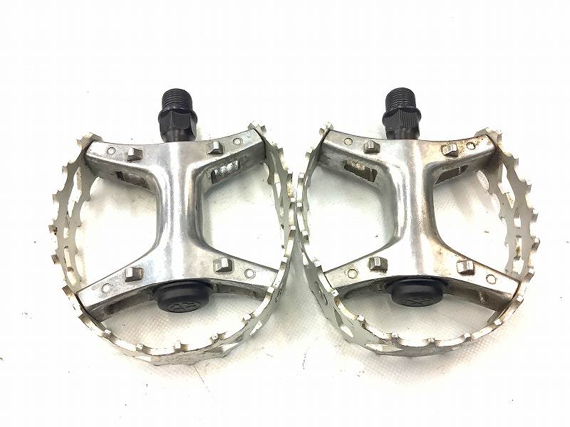 フラットペダル VP-747 Bear trap pedals