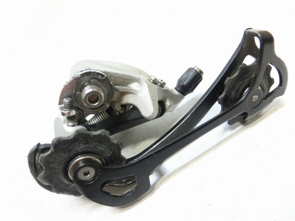 リアディレイラー DEORE XT RD-M751 9s