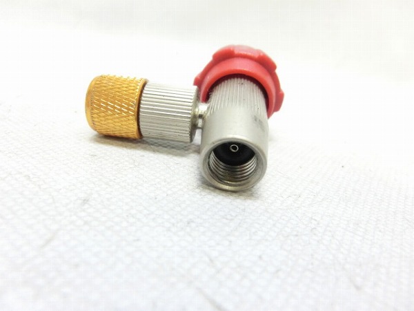 CO2ボンベヘッド口金