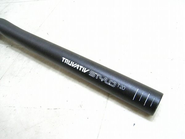 ライザーバー STYLO T20 680/31.8mm アルミ
