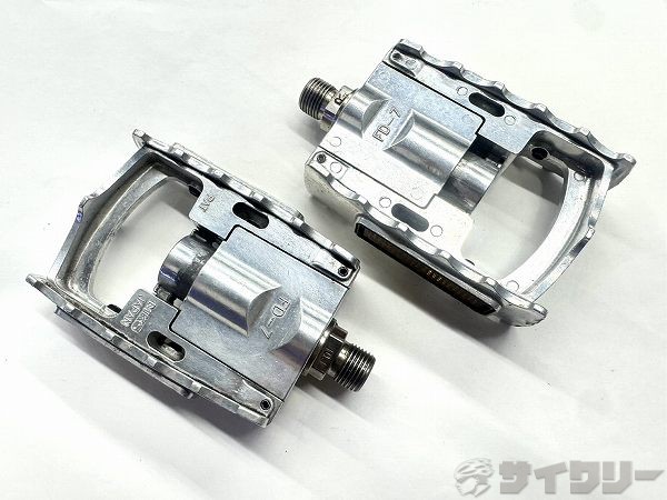 折り畳みフラットペダル FD-7 シルバー