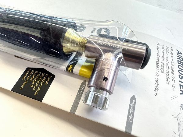 CO2ボンベインフレーター AIRBOOSTER ボンベ付属