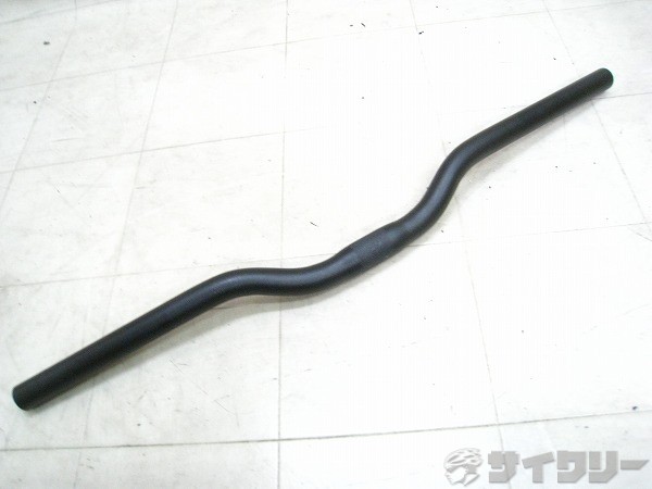 ライザーバー 600/25.4mm アルミ ブラック