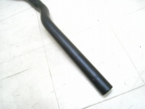 ライザーバー 600/25.4mm アルミ ブラック