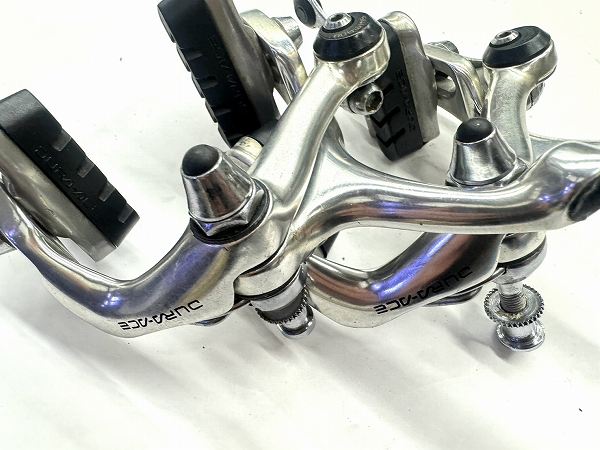 ブレーキキャリパーセット BR-7400 DURA-ACE