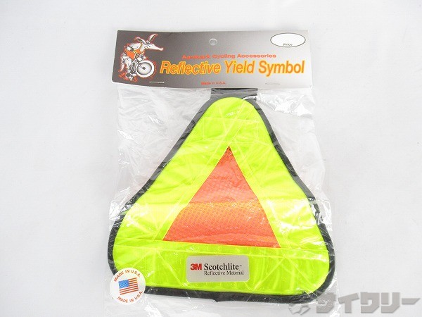 reflective yield symbol　イエロー