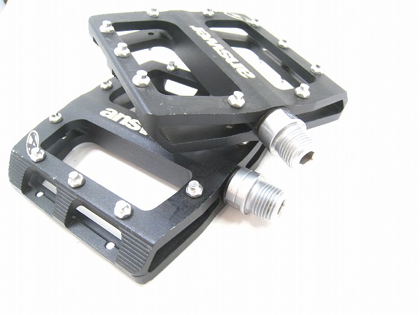 フラットペダル ROVE FR PEDAL ブラック