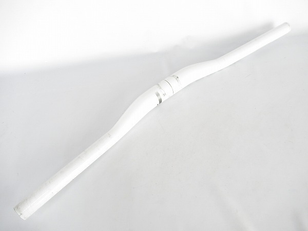 ライザーバーハンドル　FL1.5　ホワイト　31.8mm/560mm