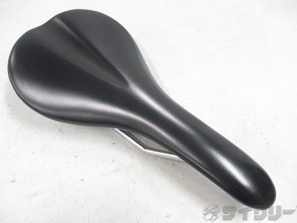 サドル SCOOP FLAT ブラック