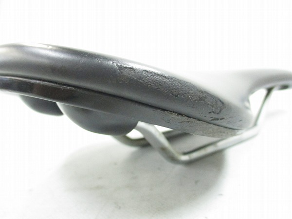 サドル SCOOP FLAT ブラック
