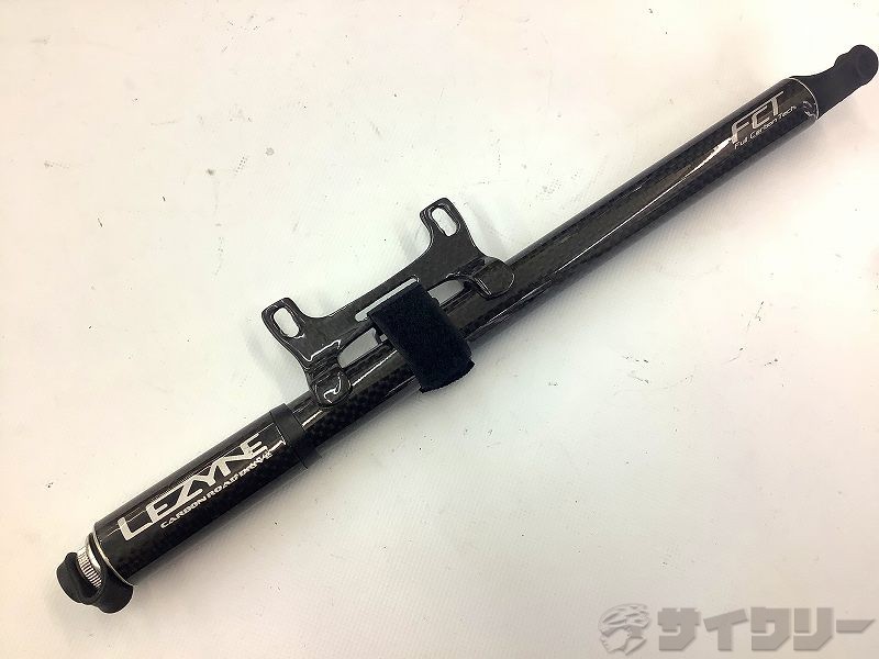 携帯ポンプ CARBON ROAD DRIVE FCT