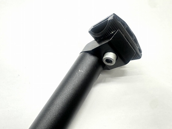 シートポスト 約350mm(実測）/30.4mm ブラック
