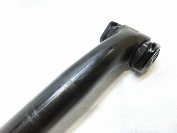 カーボンシートポスト THARSIS XC φ27.2mm/390mm