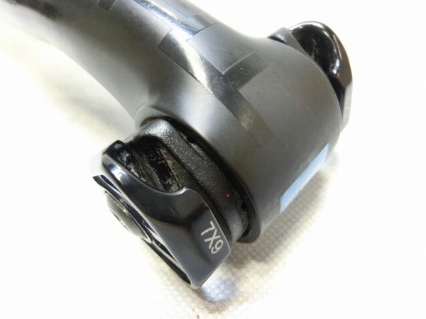 カーボンシートポスト THARSIS XC φ27.2mm/390mm