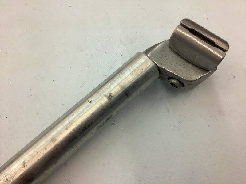 シートポスト　27.2x300mm