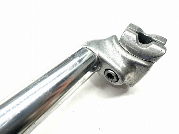 シートポスト 約300mm(実測）/27.2mm シルバー