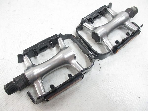 フラットペダル M-21