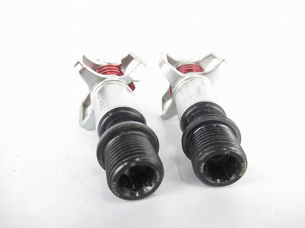 ビンディングペダル　EGGBEATER 1　シルバー/レッド　専用クリート（欠品）