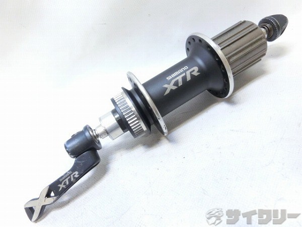リアハブ XTR FH-M975 135mm/32H