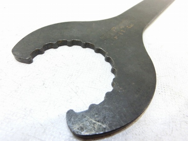 ホローテック2ボトムブラケットワン着脱工具 TL-FC32
