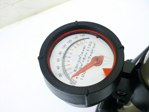 フロアポンプ CMP069 仏/米バルブ対応 気圧計付き