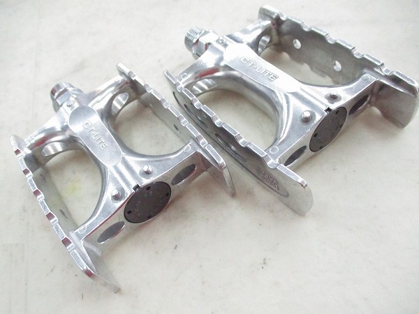 ペダル CT-LITE シルバー